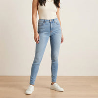 Women’s Skinny Stretch Jeans – Slim Fit Comfort